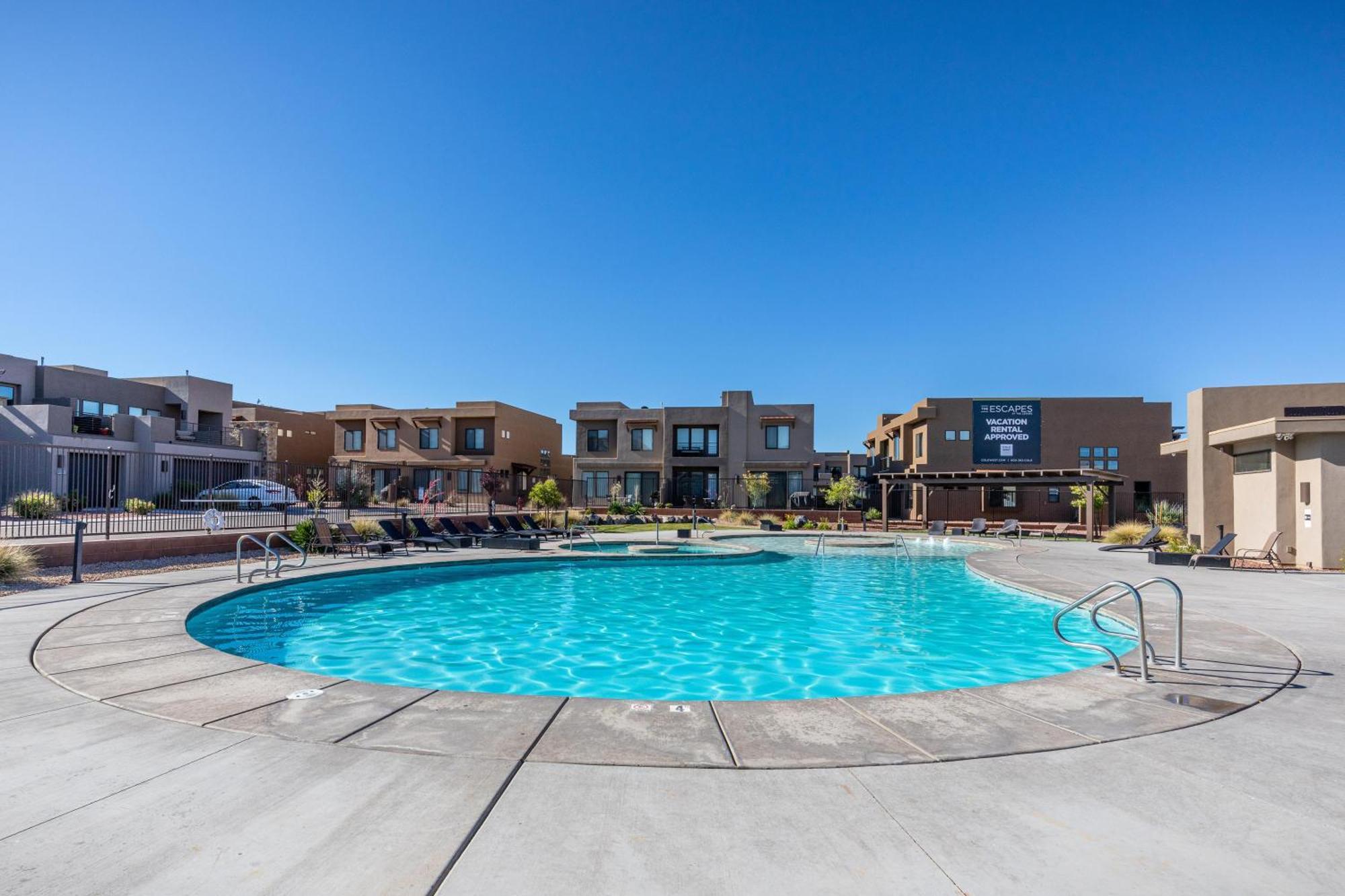Villa The View At The Escapes St. George Exterior foto