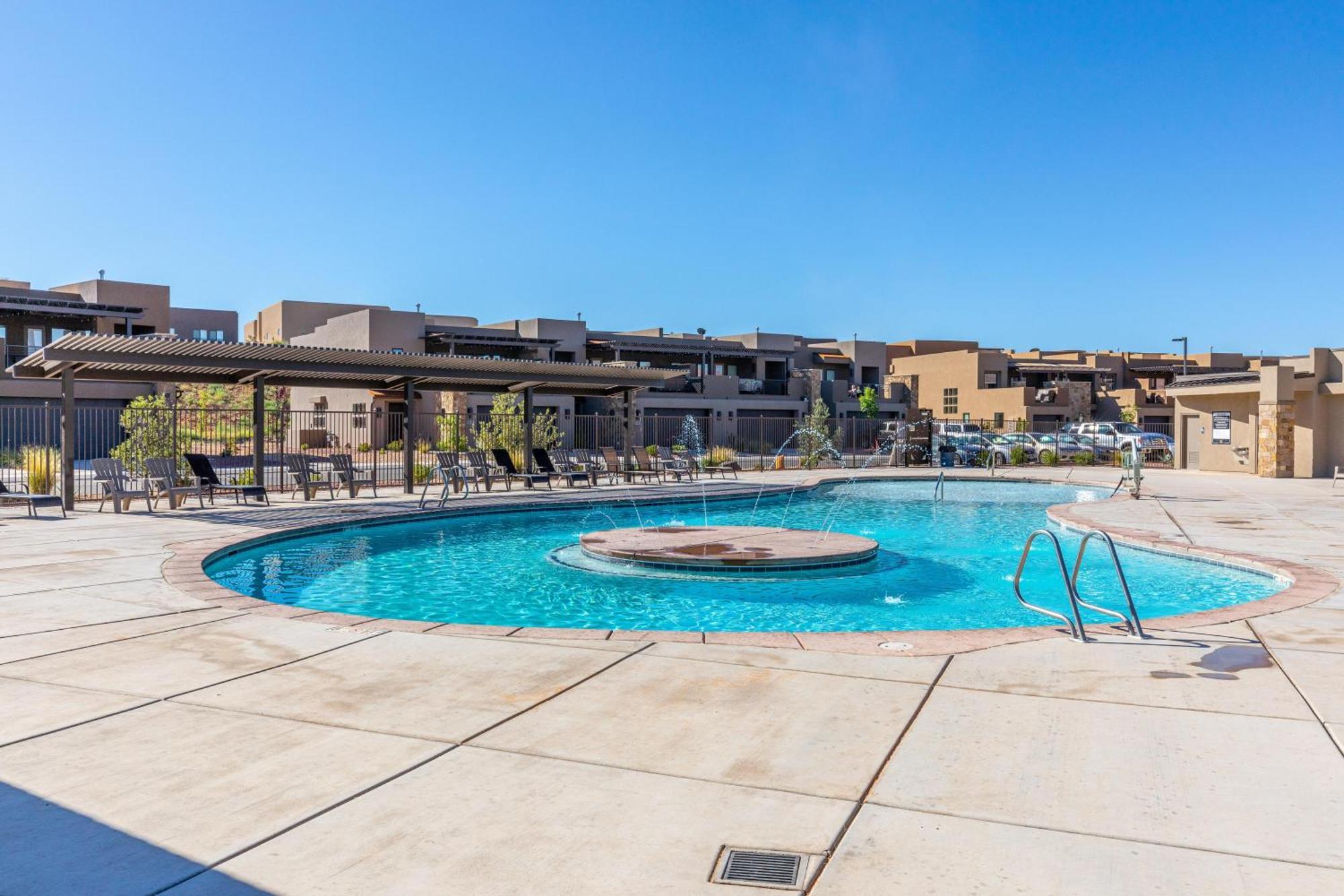 Villa The View At The Escapes St. George Exterior foto